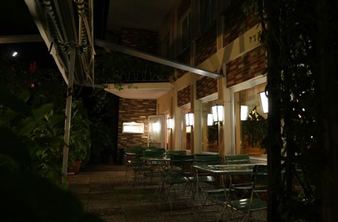 Entrance.jpg